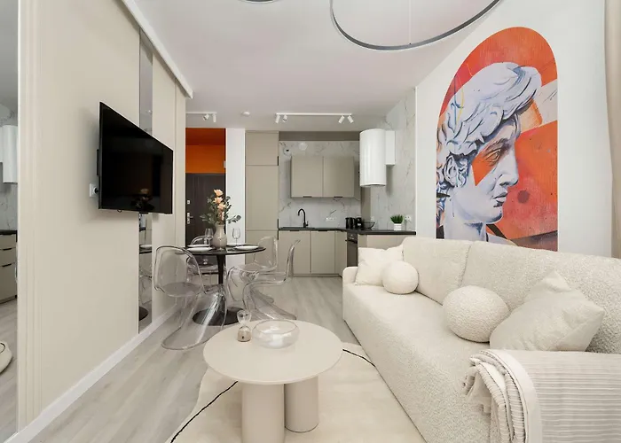 Mieszczanska Elegant With Balcony By Renters Prestige