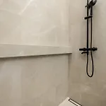 Mieszczanska Elegant With Balcony By Renters Prestige Apartamento