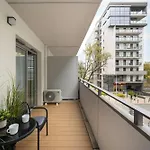 Mieszczanska Elegant With Balcony By Renters Prestige Apartamento Breslavia