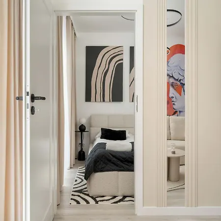 Mieszczanska Elegant With Balcony By Renters Prestige