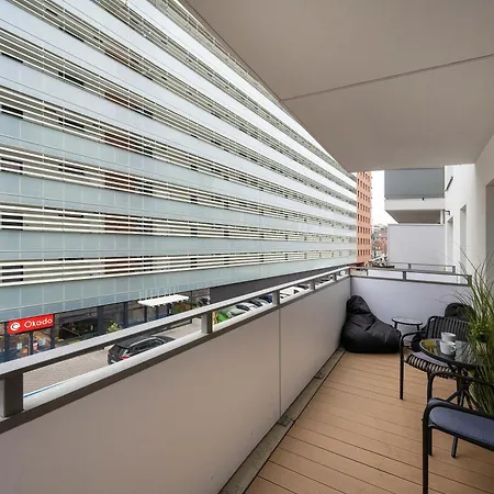 Mieszczanska Elegant With Balcony By Renters Prestige *